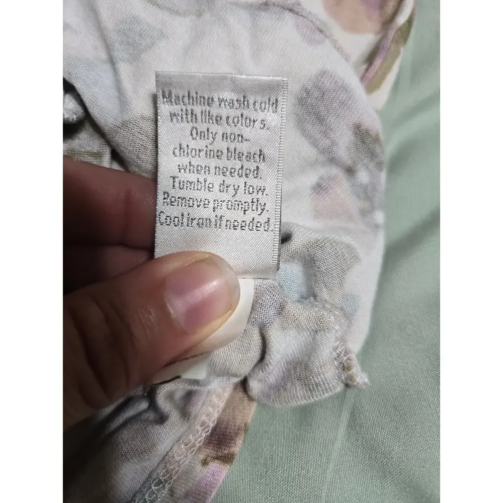 LC Lauren Conrad xs women's floral top